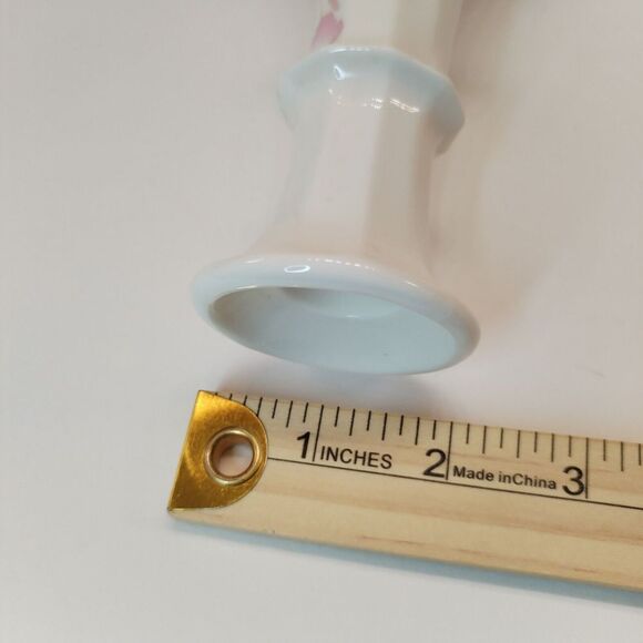 Toyo White Floral Porcelain Bud Made In Japan‎ 6.5" Tall Candle Sticks Set Of 2 - Picture 8 of 8